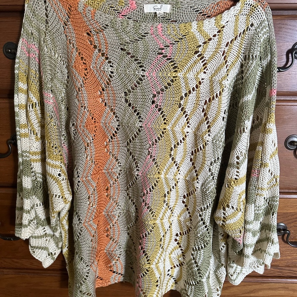 NWOT easel sweater